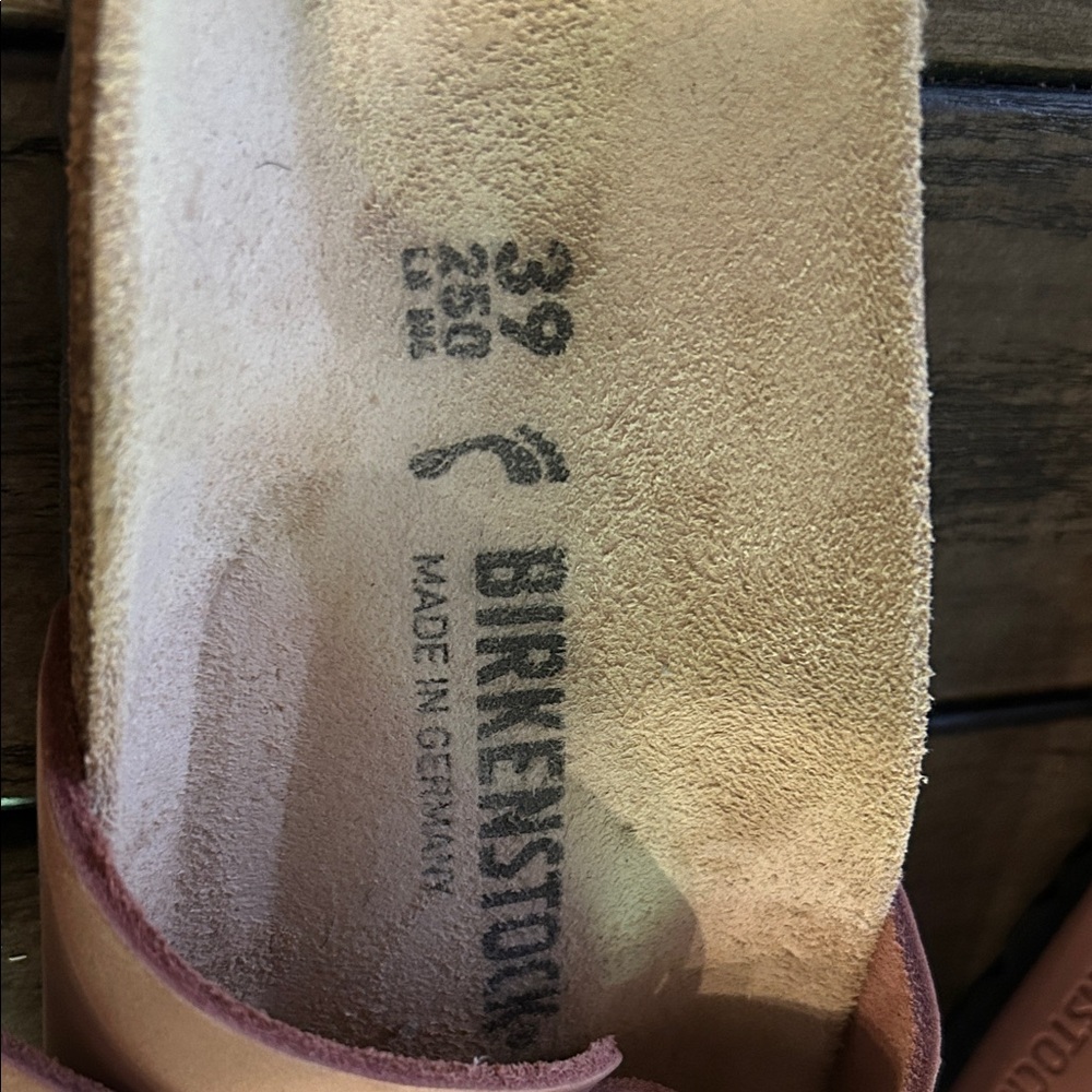 Birkenstock Women’s Madrid Big Buckle limited edition in Old Rose - Picture 2 of 7